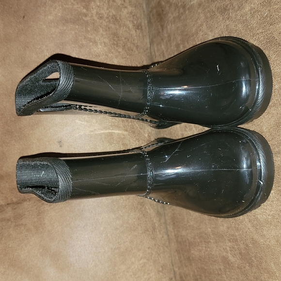 UGG Kids T Rahjee Pull-on Boot - Picture 9 of 9